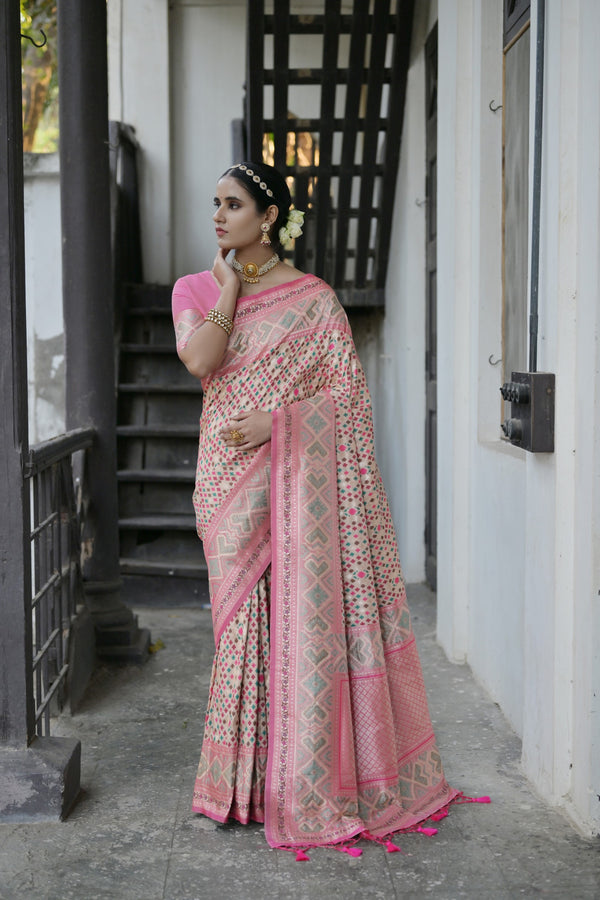 Traditional Eggshell Cream Paithani Silk Saree