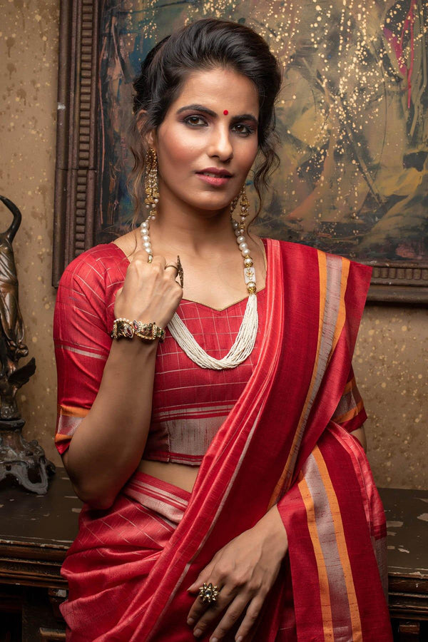 Banglori Raw Silk Weaving Saree with Contrast ZariPallu and Exclusive Tassels - VishnuWeaves 
