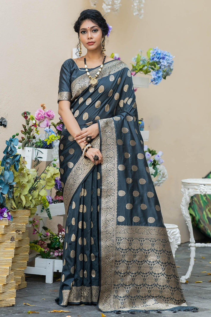 Soft Banarasi Silk Saree with Pure Zari woven all over and Exclusive Zari woven Pallu and Running Blouse Piece - VishnuWeaves 